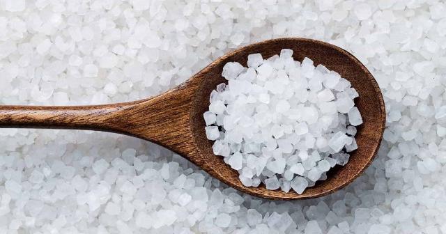 Dùng muối để hóa giải vận đen trong cờ bạc